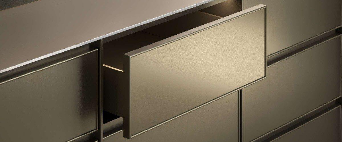 Ứng dụng thực tế tấm kim loại Inox Plus An Cường trong nội thất tủ bếp